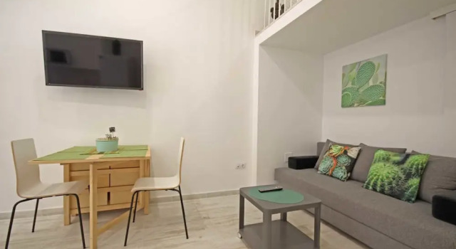 Cactus GrupalMalaga, Забронировать Отель Отели в центре Малаги, в центре