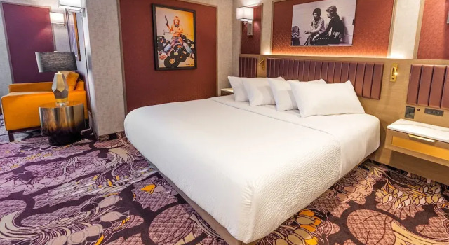 Полулюкс JAG Boutique Hotel