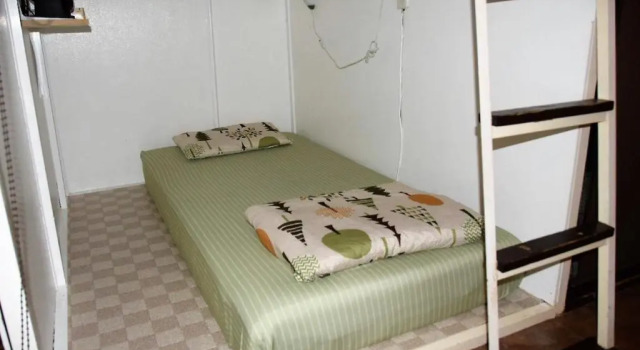 Кровать в общем номере Kumoji-so Hostel
