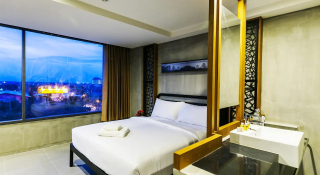 Полулюкс B2 Khon Kaen Boutique & Budget Hotel
