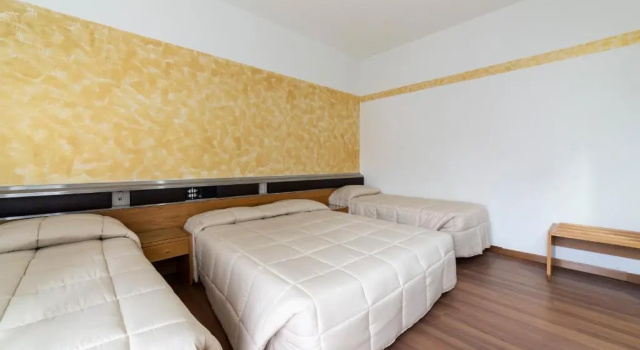 Четырёхместный номер Standard Park Hotel