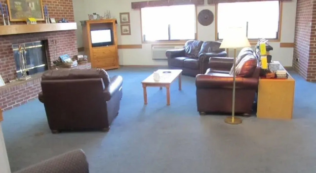 Tivoli Inn & Suites, Varaa Hotelli Elk Horn Iowa