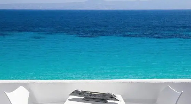 Номер Standard White Suites Resort- Adults Only Hotel