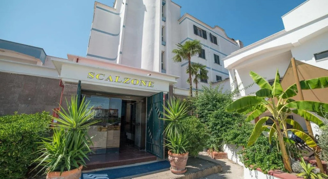Albergo Scalzone, Prenota Hotel Castel Volturno Campania