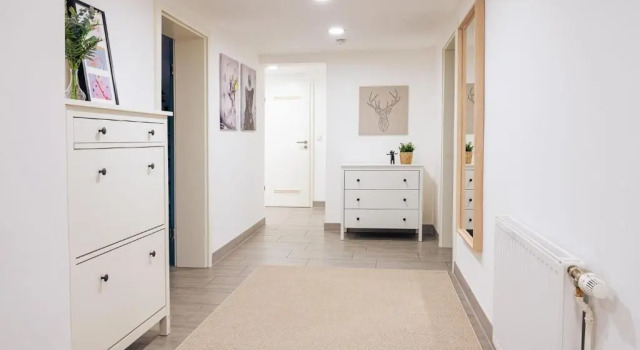 Hamburg Altona - 3 Bedrooms for up to 10, Prenota Appartamento Bahrenfeld 