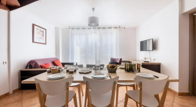 Вилла Appart'Hotel Garden & City Rousset