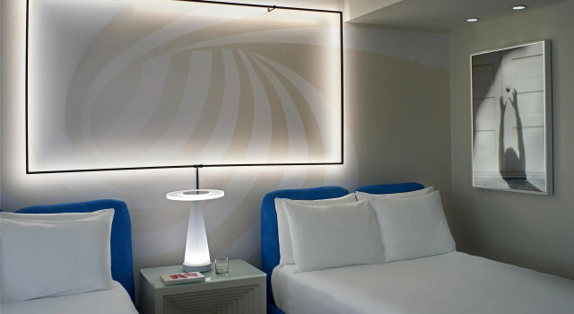 Двухместный номер The Valorian West Hollywood, Curio Collection by Hilton