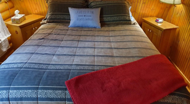 B&B Baie du Soleil Couchant, Book Bed and Breakfast Les Escoumins Manicouagan