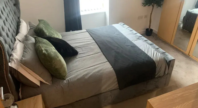 2 Bed Flat - Sleeps 6 - Parking - Wifi, Забронировать Апартаменты/квартира Апартаменты Ливерпуля, рядом с Улица Джеффс ов Болд, Апартаменты/квартира