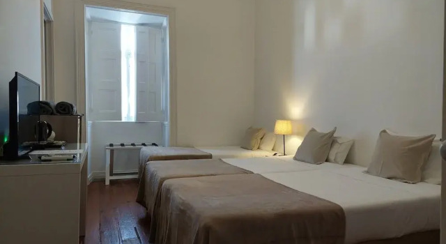 Трёхместный семейный номер Standard CC Guest House - "Ao Mercado"