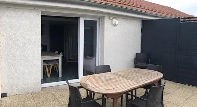 Superbe Appartement avec terrasse, Rezervasyon Daire Firminy Paris