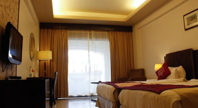 OYO 1533 Resort near Barabati Stadium, Book Ferieresort Hoteller i Cuttack med pool, Swimmingpool