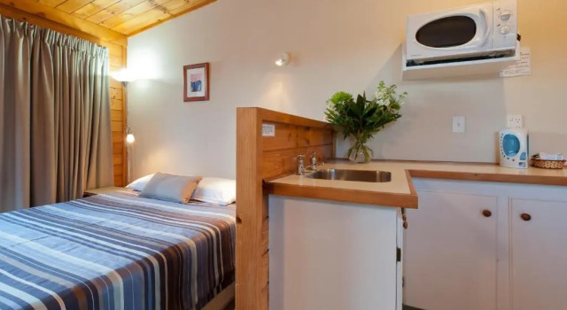 Студия Outrigger Motel