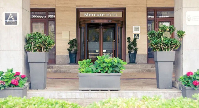 Полулюкс Standard Excelsior Grand Hotel