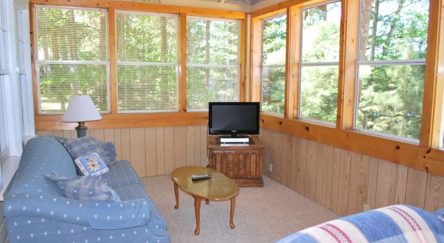 Cedar - Elbert's - 2 Br Duplex, Réserver Hôtel St. Germain Wisconsin