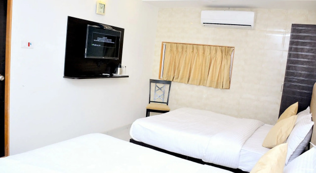 Hotel BKC Palace, Забронировать Отель Отели штата Махараштры 3 звезды, 3*