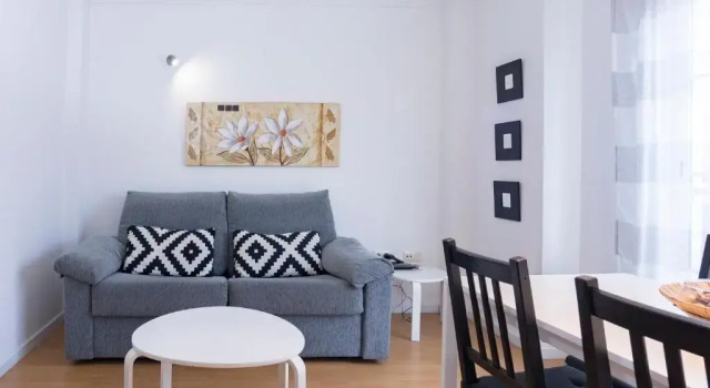 Livemalaga Apartment & Parking, Забронировать Апартаменты/квартира Малага - центр Малага, рядом с Sanctuary of the Nazarene