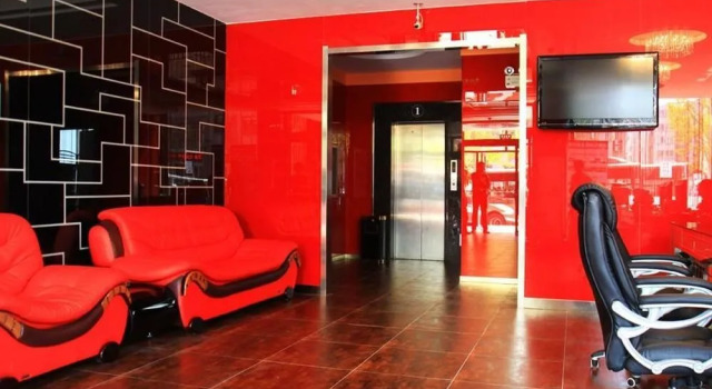 Dalian Huijia Hotel (Xinghai Plaza store), Book Hotel Hotels in Liaoning with Parking, Parking
