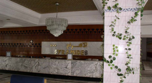 Hotel Les Pyramides