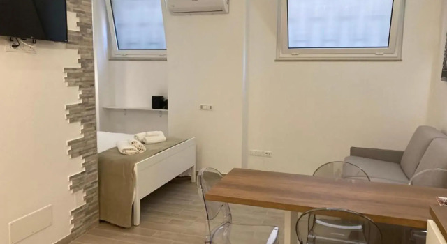 Teatro Apartments Giardino Inglese