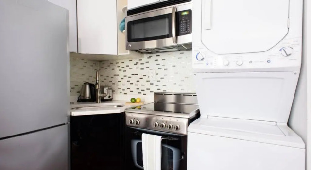 24-10 Studio in Prime Gramercy WD in Unit, Забронировать Отель Гремерси Нью-Йорк, рядом с 23-я улица линия Бродвей дивизиона BMT