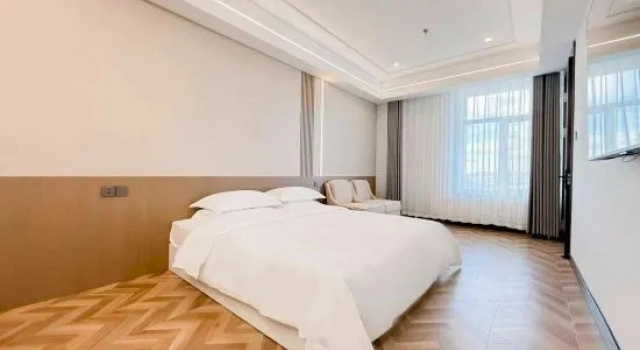 Люкс Premier Lan Bo Chen Hotel （Wanda Plaza Branch）