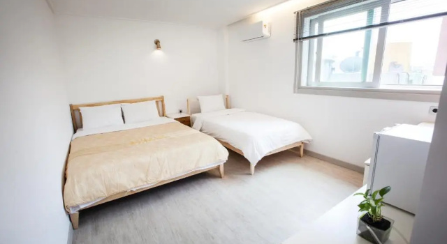Трёхместный номер Standard Petercat Hotel Sinchon Hongdae