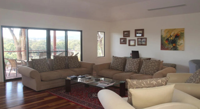 Wombadah Guesthouse, Забронировать Отель Юрундери Новый Южный Уэльс