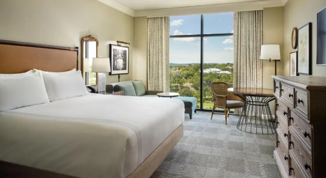 Номер Deluxe Omni Barton Creek Resort and Spa Austin