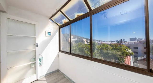 Апартаменты Bright and Homey 1 Bedroom in Gardens