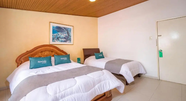 Номер Standard Hotel Calle 112