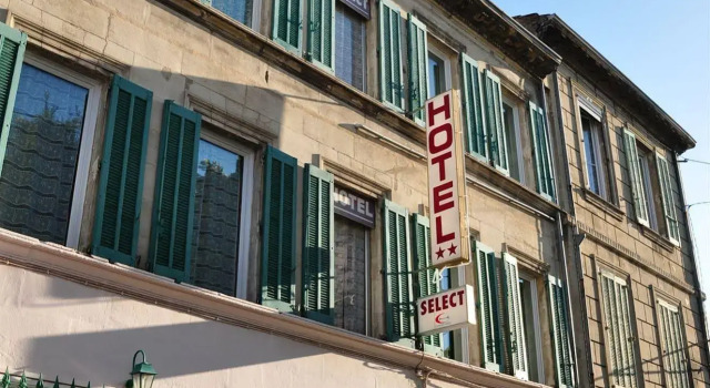 Hôtel Select, Забронировать Отель Салон-де-Прованс Буш-дю-Рон