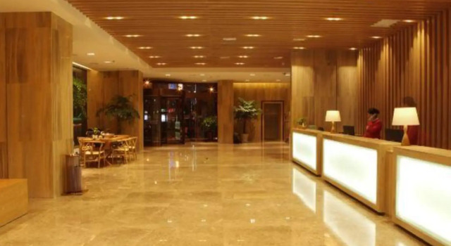 Soaring Dragon Hotel