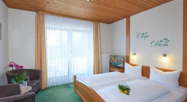Pension Sonneneck mit Wellnessnutzung, Забронировать Отель Отели Grosser Arber с парковкой, Парковка