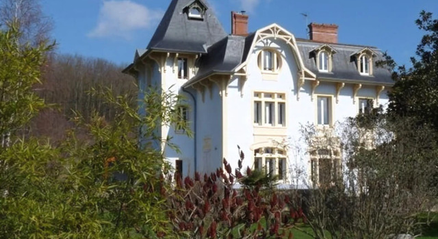 Villa Eugénie, Забронировать Вилла Виллы Овернь-Рона-Альпы, Вилла