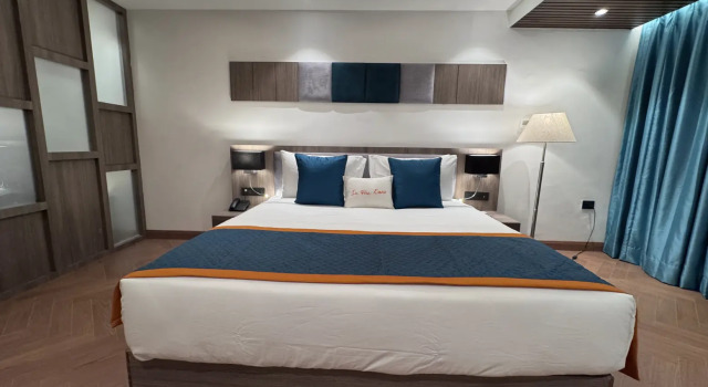Zone Connect by The Park Prayagraj, Забронировать Отель Отели Аллахабад 5 звезд, 5*