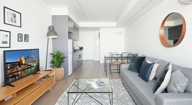 Апартаменты Newtown's Best Designer Apartment H395