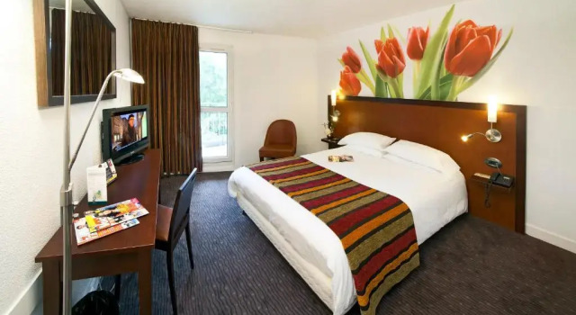 Трёхместный номер Classic Hotel du Golf Rosny
