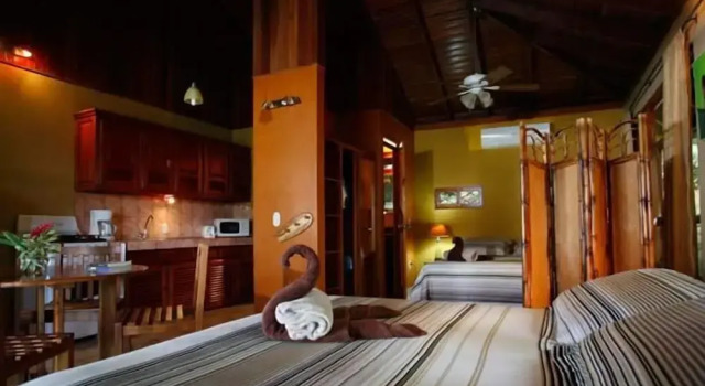 Costa Paraiso, Book Hotel Dominical Puntarenas
