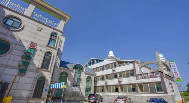 Anmyeondo Happyday Pension, Reserva ahora Hotel Anmyeon Chungcheongnam-Do