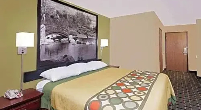 Номер Standard Econo Lodge Canton North