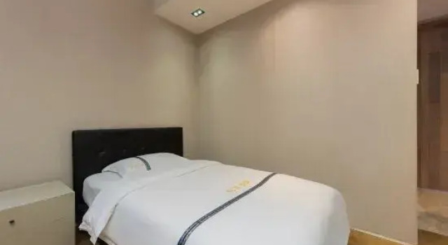 Люкс с 2 комнатами с видом на сад Yuebai Seaview Holiday Beauty