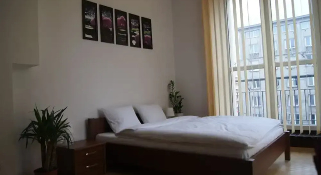 Krucza by Rental Apartments, Забронировать Апартаменты/квартира Средместье Варшава, рядом с Кабинет президента Польши