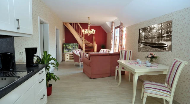 Апартаменты с 2 комнатами с балконом Villa Rosamunde