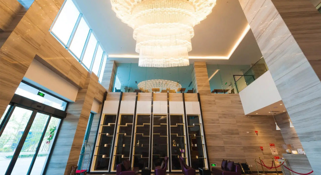Lavande Hotels Langzhong Railway Station International Trade City