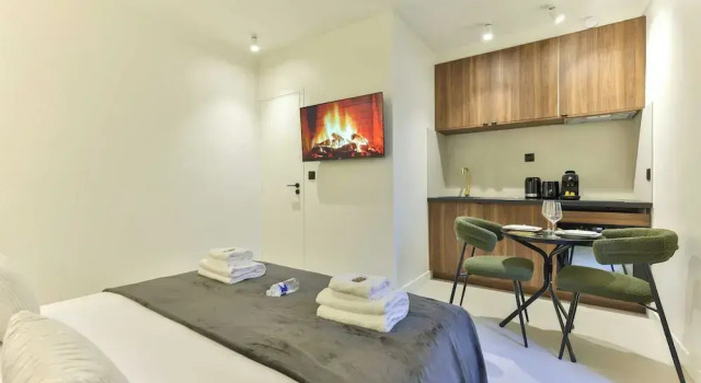 Beautiful 1 Bedroom Apartment, Забронировать Апартаменты/квартира Париж Иль-де-Франс, рядом с Espace Nadeshiko Paris France