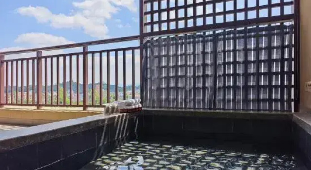 Двухместный люкс Deluxe c 1 комнатой Golden Shuitai Hot Spring