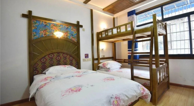 Wo Niu Downtown Inn, Book Hotel Lanzhou Gansu