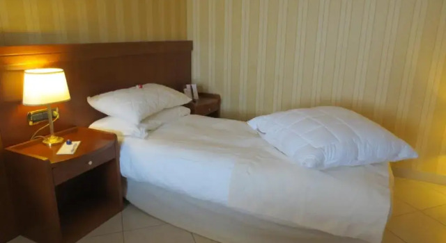Standard Yhden hengen huone Hotel Joyfull