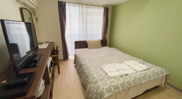 Urban Wing Hiroshima, Book Lejlighedshotel Hoteller i Kure med parkering, Parkering
